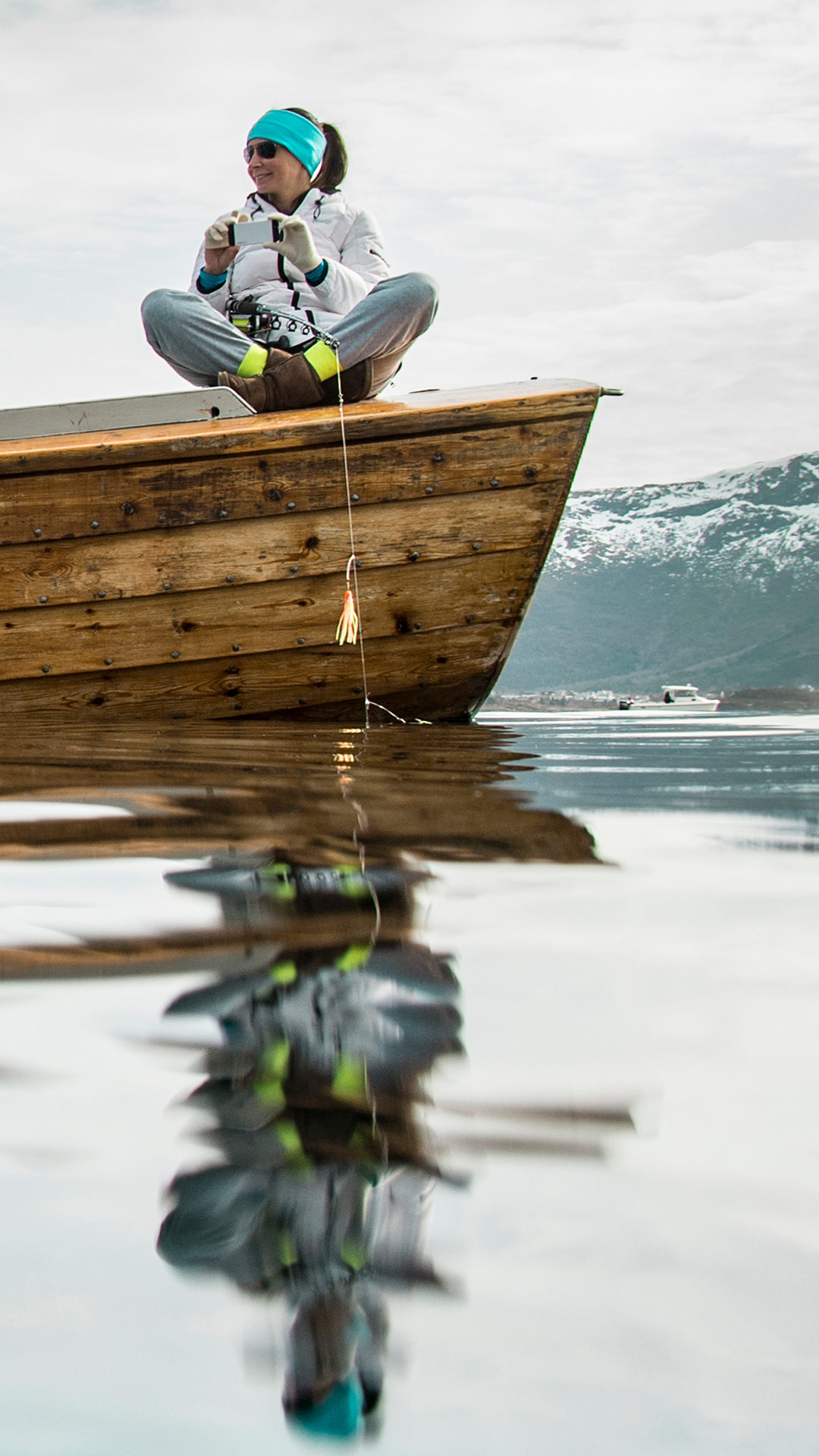 detail traditional Norwegian boat, with fishermen (c) vasco pinhol